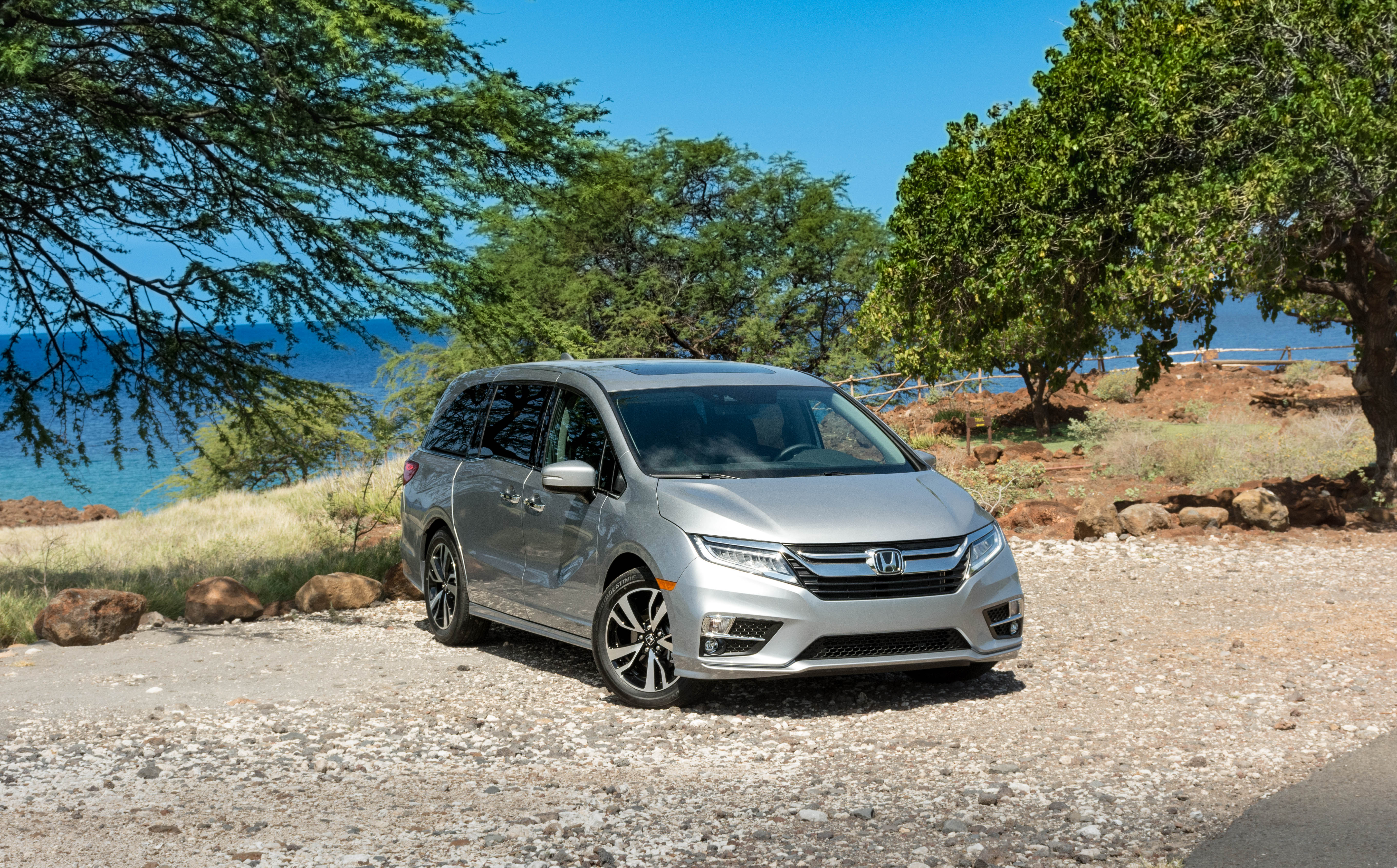 2018 Honda Odyssey Elite First Drive — фургон для водителей