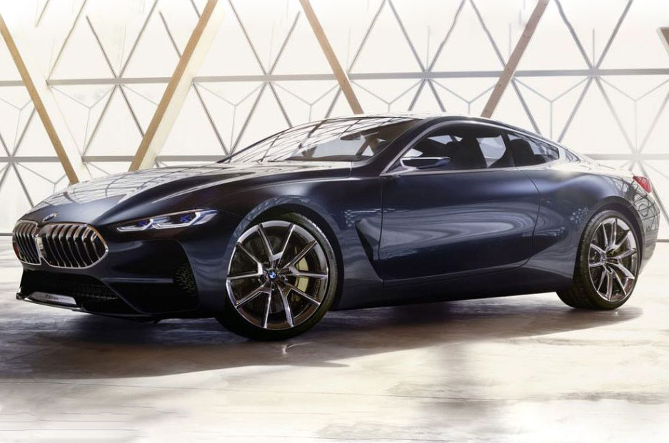 BMW 8 Series Concept протекает онлайн перед озером Комо