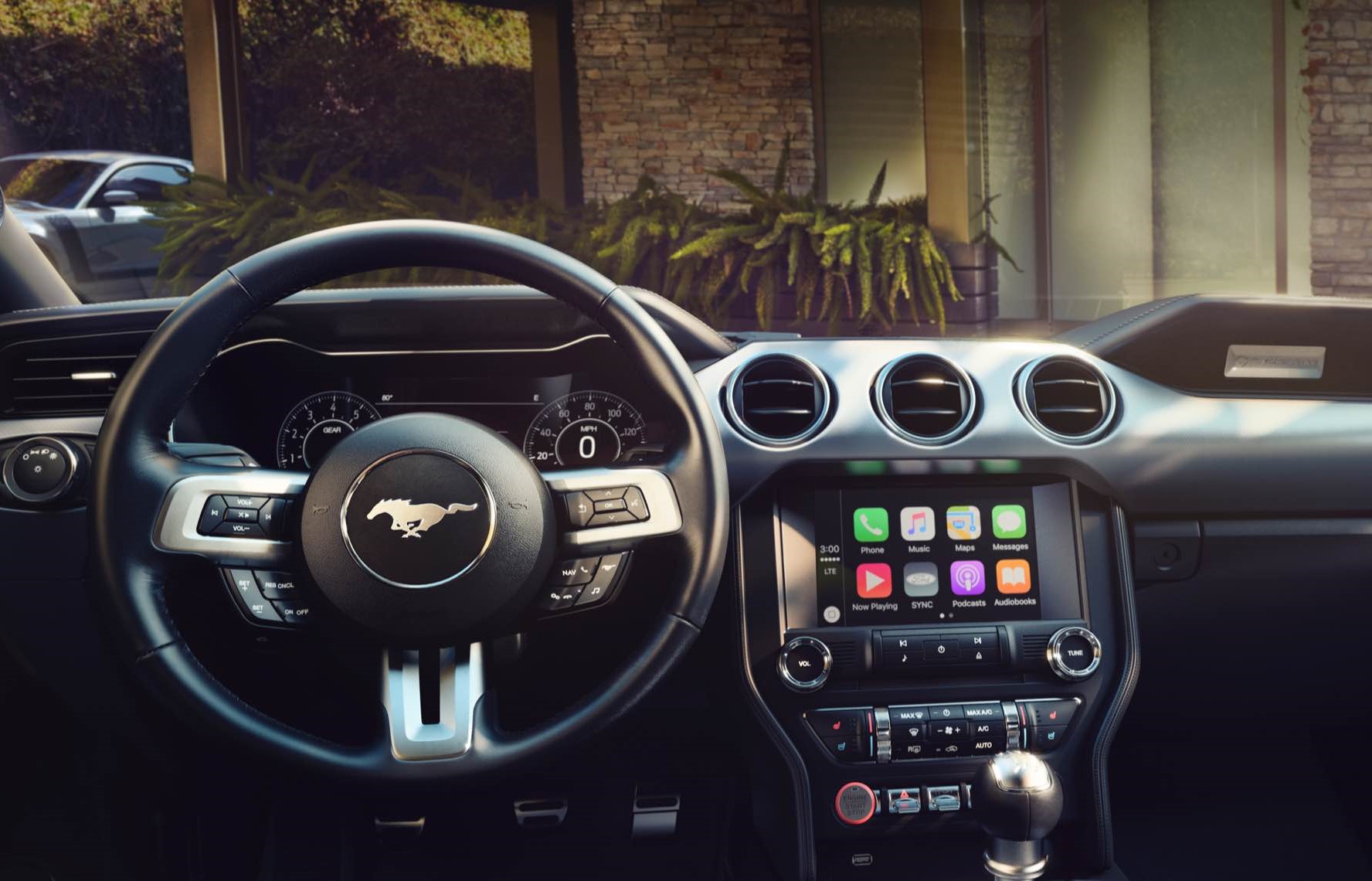 Android Auto, Apple CarPlay для 2016 владельцев Ford, если они этого хотят