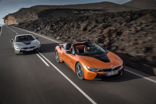 Я думаю, что i8 Can: будет ли Refresh и Extra Range дать BMW Fading Eco Supercar Boost?