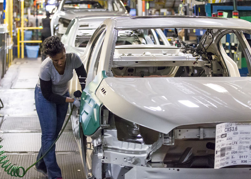 General Motors продлевает летние остановки завода, увольнения, вероятно, будут следовать