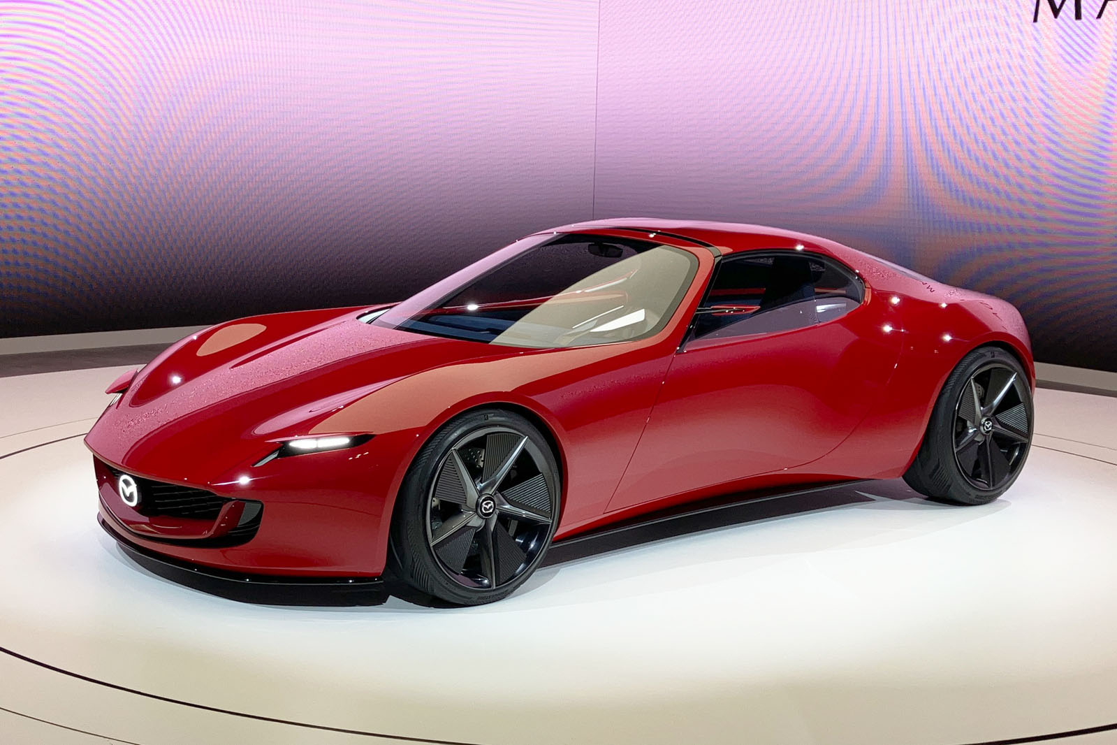 Новый концепт Mazda представляет замену роторно-электрическому MX-5